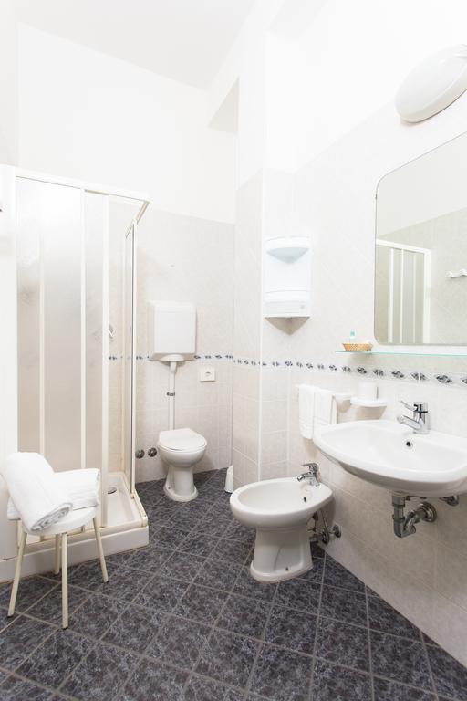 Hotel Residence Des Bains Cesenatico Rum bild